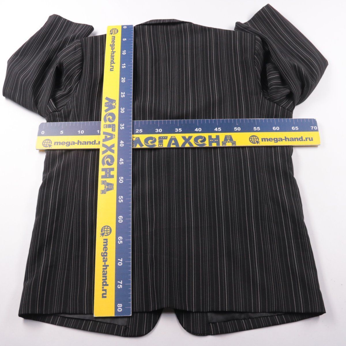 костюм